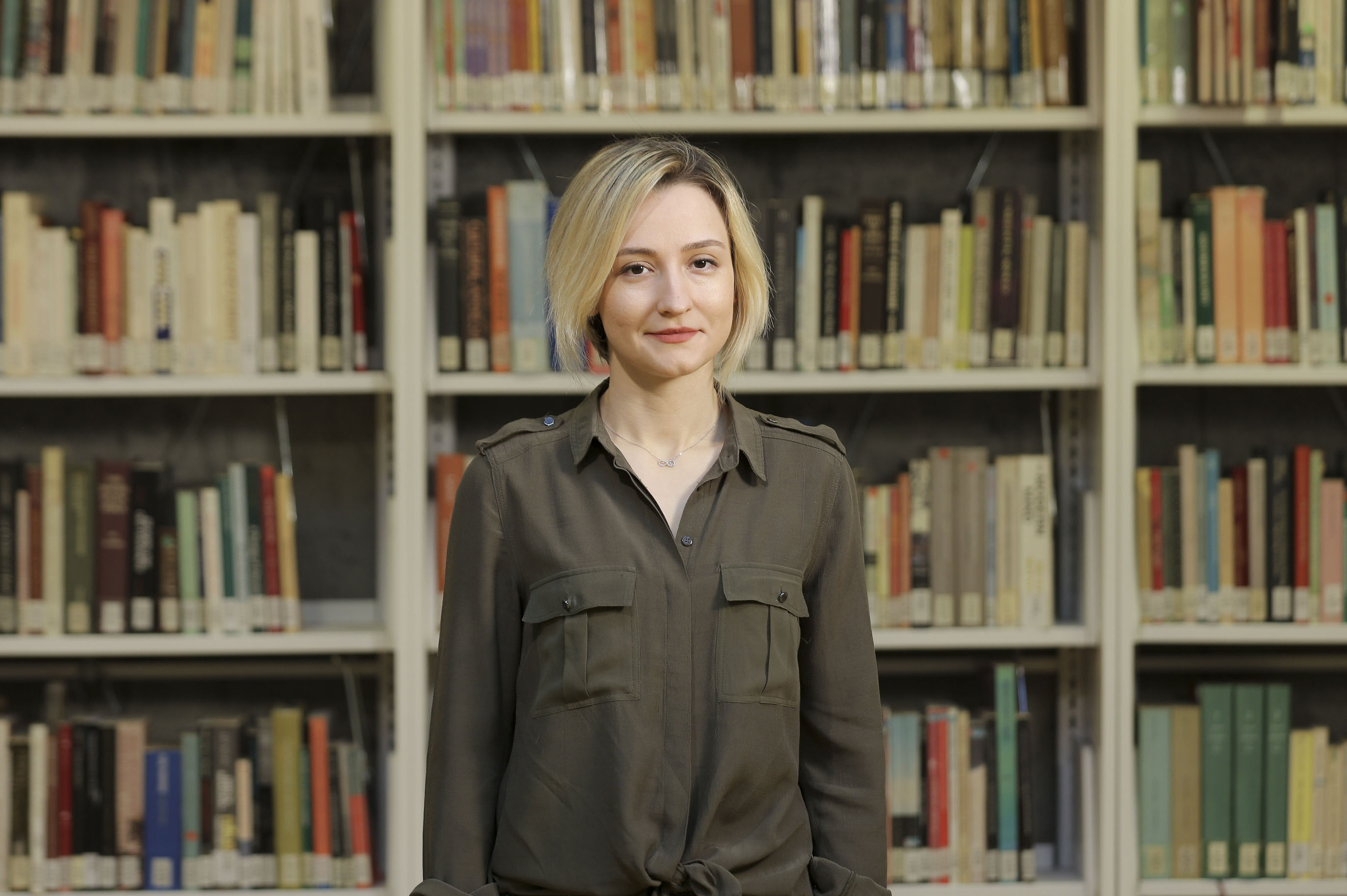 Assistant Librarian Ece Öksüz