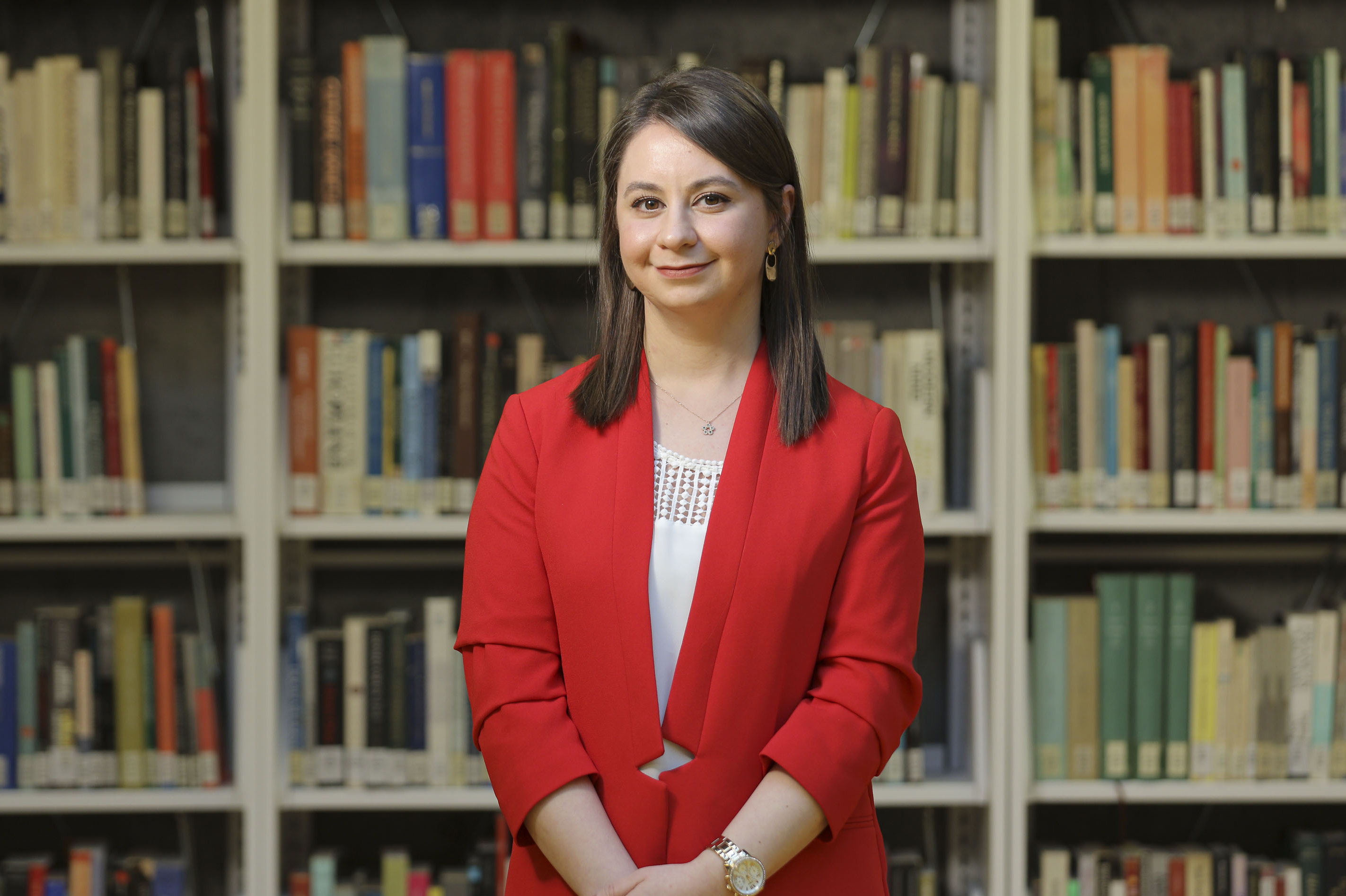 Assistant Librarian Esra Yüksel